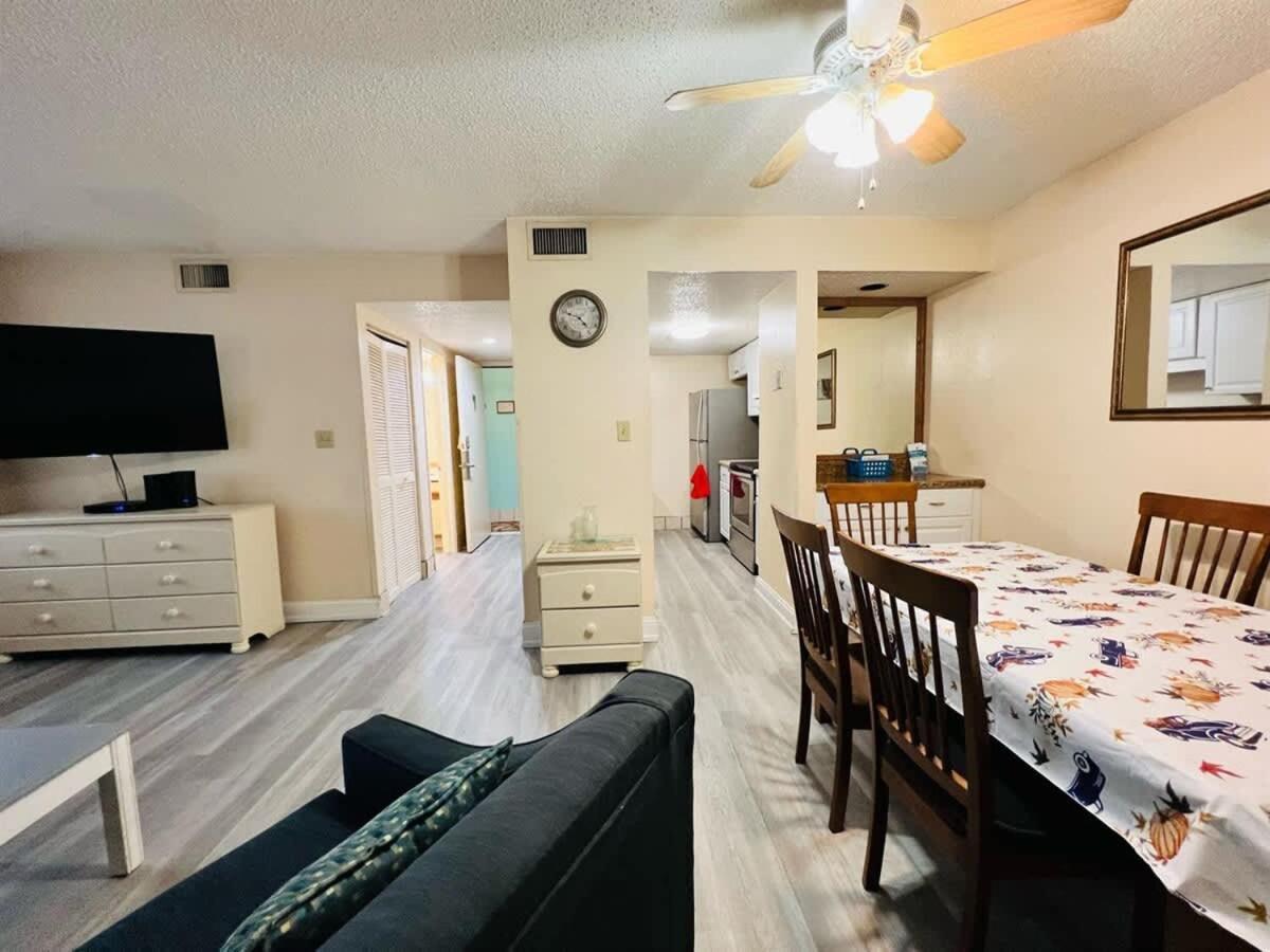 *A Family Retreat*Pool*Steps To The Beach*Approved Dogs*D18-9 Myrtle Beach Exterior foto
